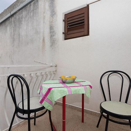 מאקרסקה Apartments Zeljko מראה חיצוני תמונה