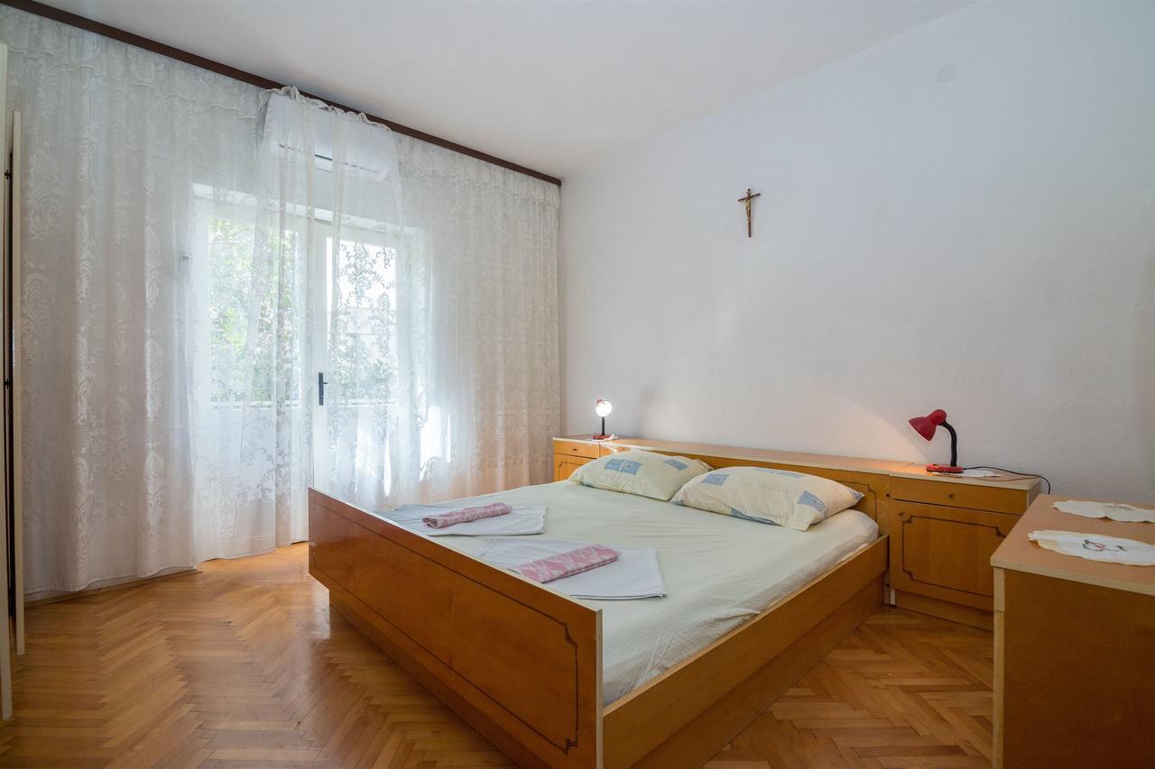 מאקרסקה Apartments Zeljko מראה חיצוני תמונה