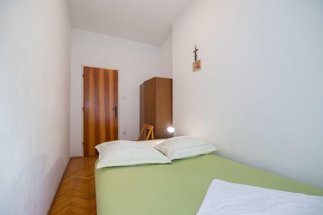 מאקרסקה Apartments Zeljko מראה חיצוני תמונה