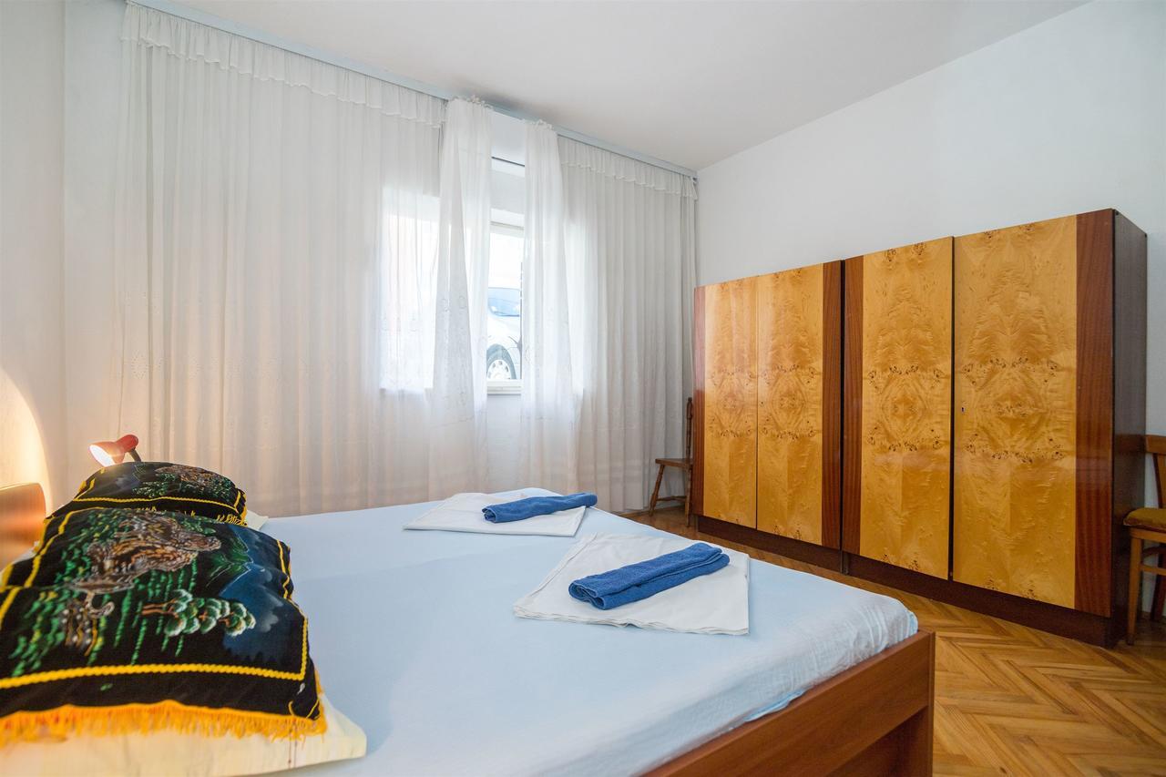 מאקרסקה Apartments Zeljko מראה חיצוני תמונה
